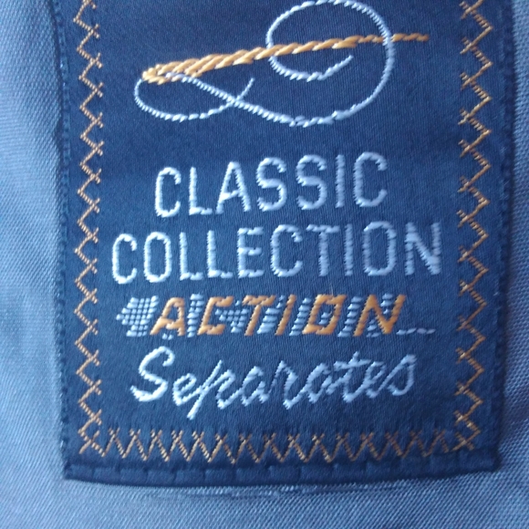 Suit jacket - Picture 6 of 8